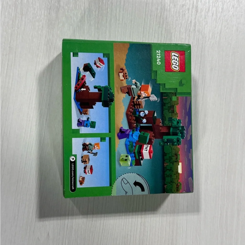 Lego 65pc Minecraft - THE SWAMP ADVENTURE Building Toy - Item #21240